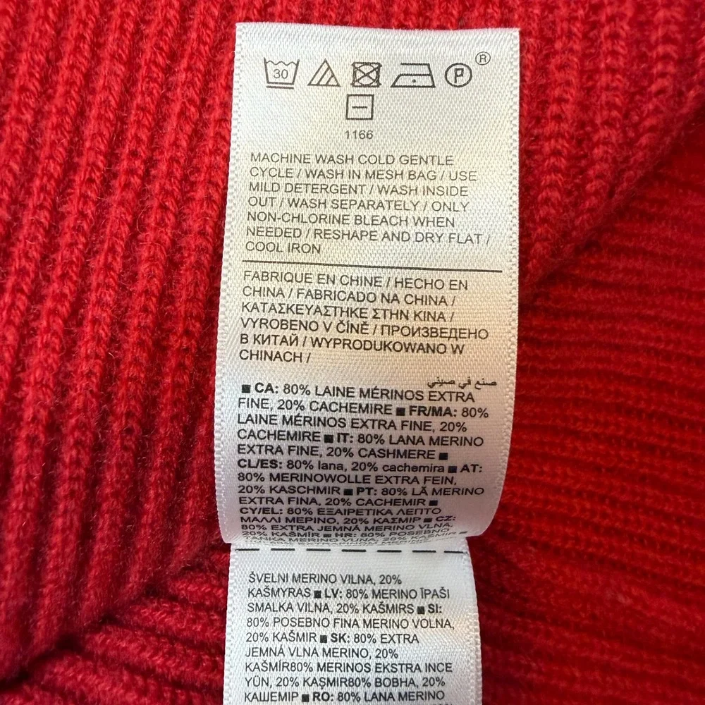 Athleta Alpine Turtleneck‎ Cowl Sweater XS Red Merino Wool Cashmere Blend